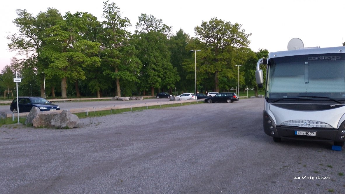 (602 19) Norrköping - 8 Himmelstadlundsallén — foto
