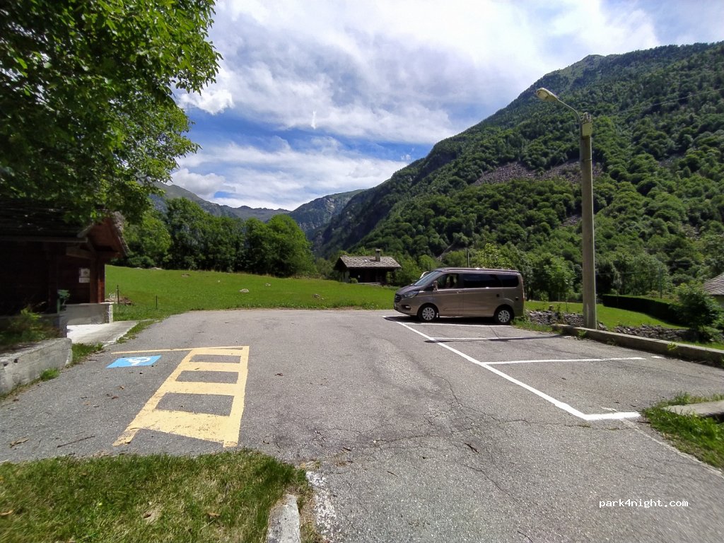 (11020) Issime - 76 Località Zan — foto