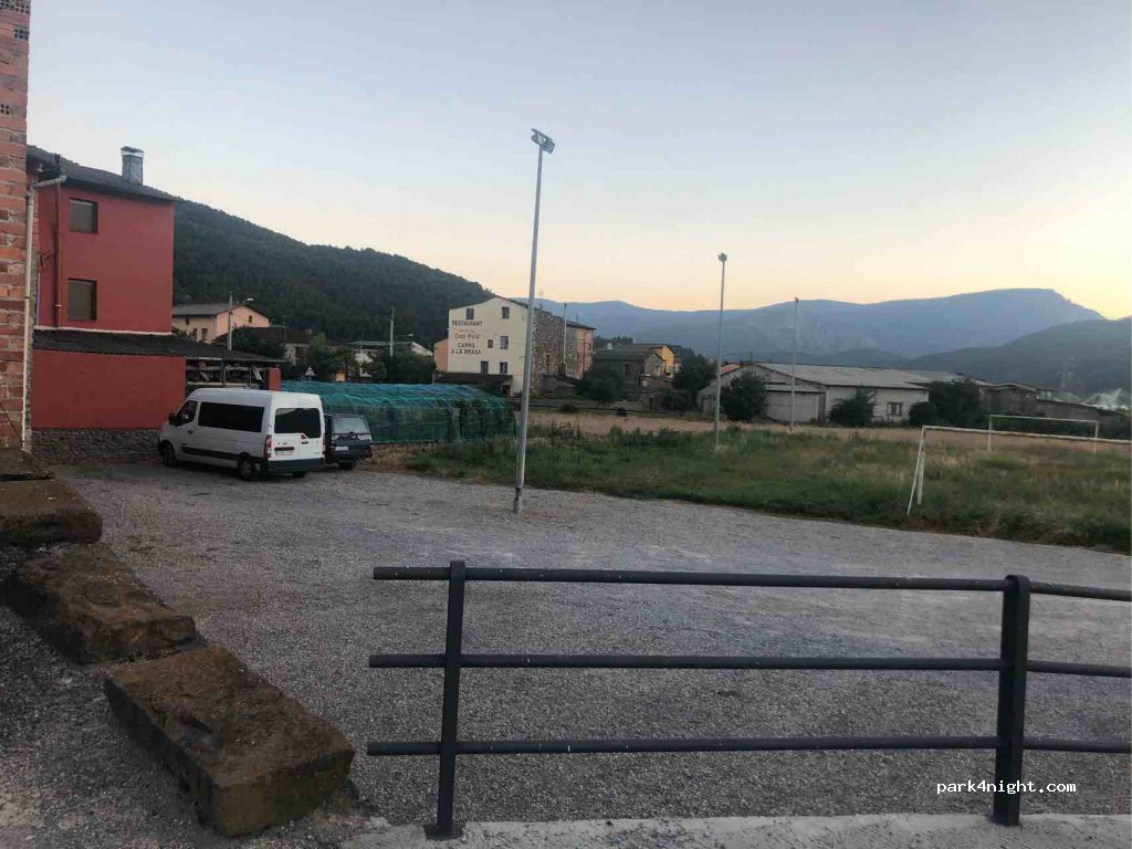 (25797) Adrall - 24 Carretera de le Seu — foto 2