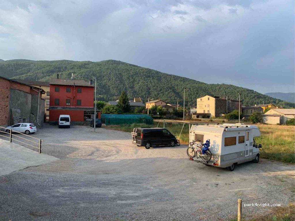 (25797) Adrall - 24 Carretera de le Seu — foto 4