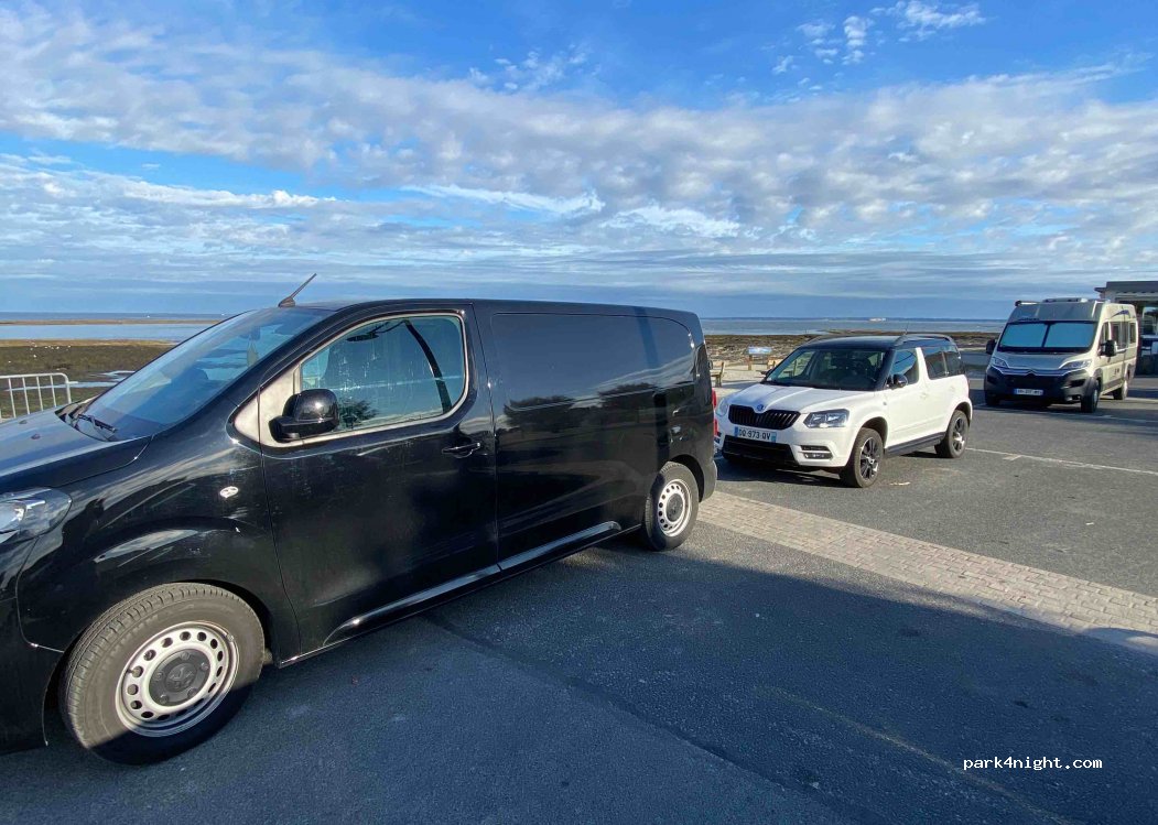 (44770) La Plaine-sur-Mer - 81 Boulevard de la Prée — foto