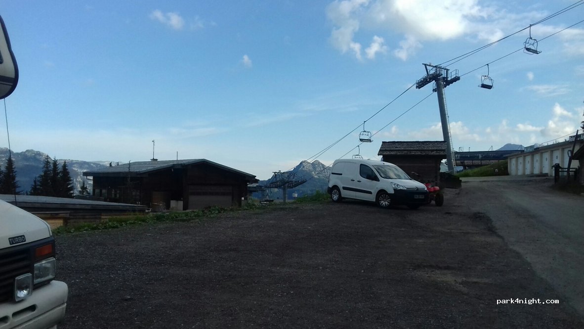 (74220) La Clusaz - 3535 Route du Crêt du Merle — foto 2