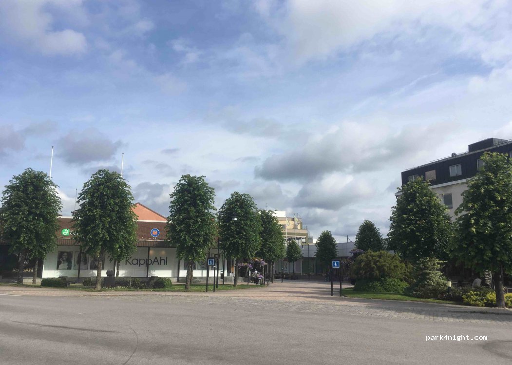 (641 30) Katrineholm - 40 Fredsgatan — foto