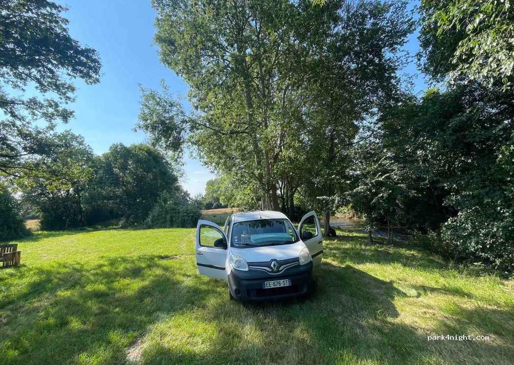 (36400) Nohant-Vic - D51 — foto 4