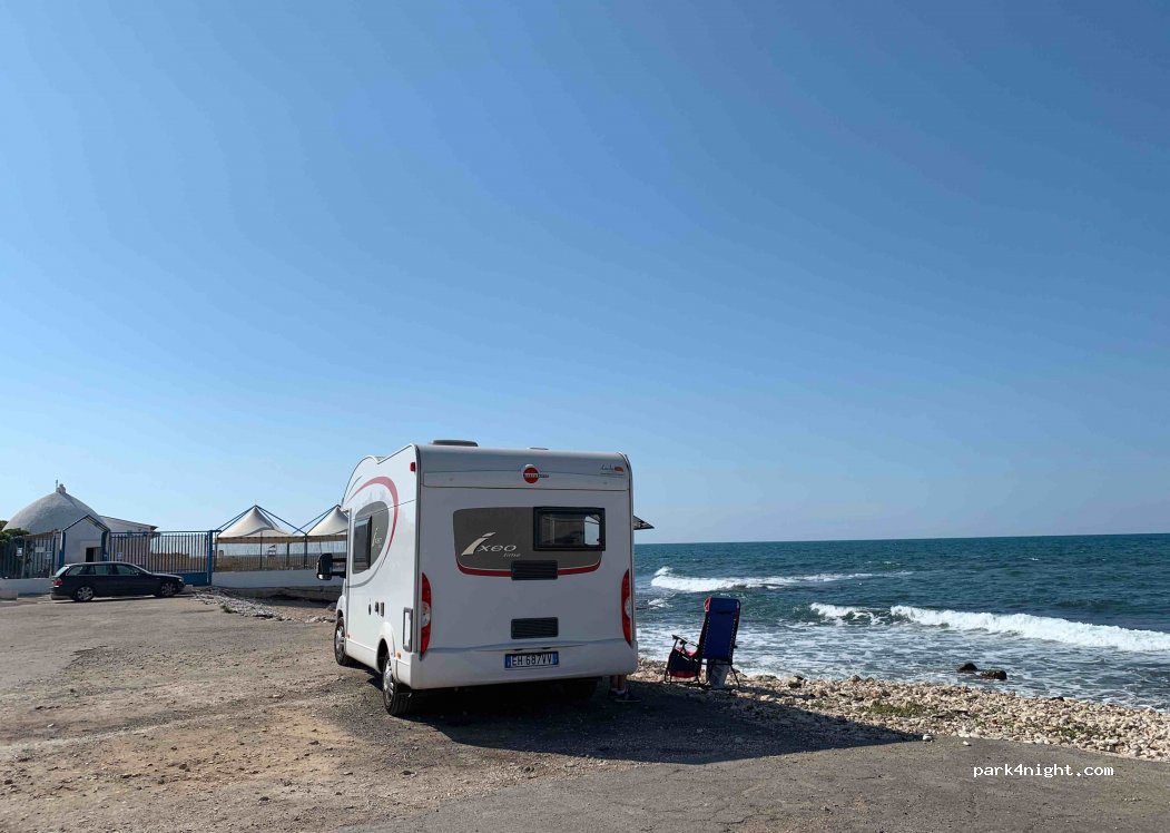 (70126) Bari - 9d Via Trulli — foto