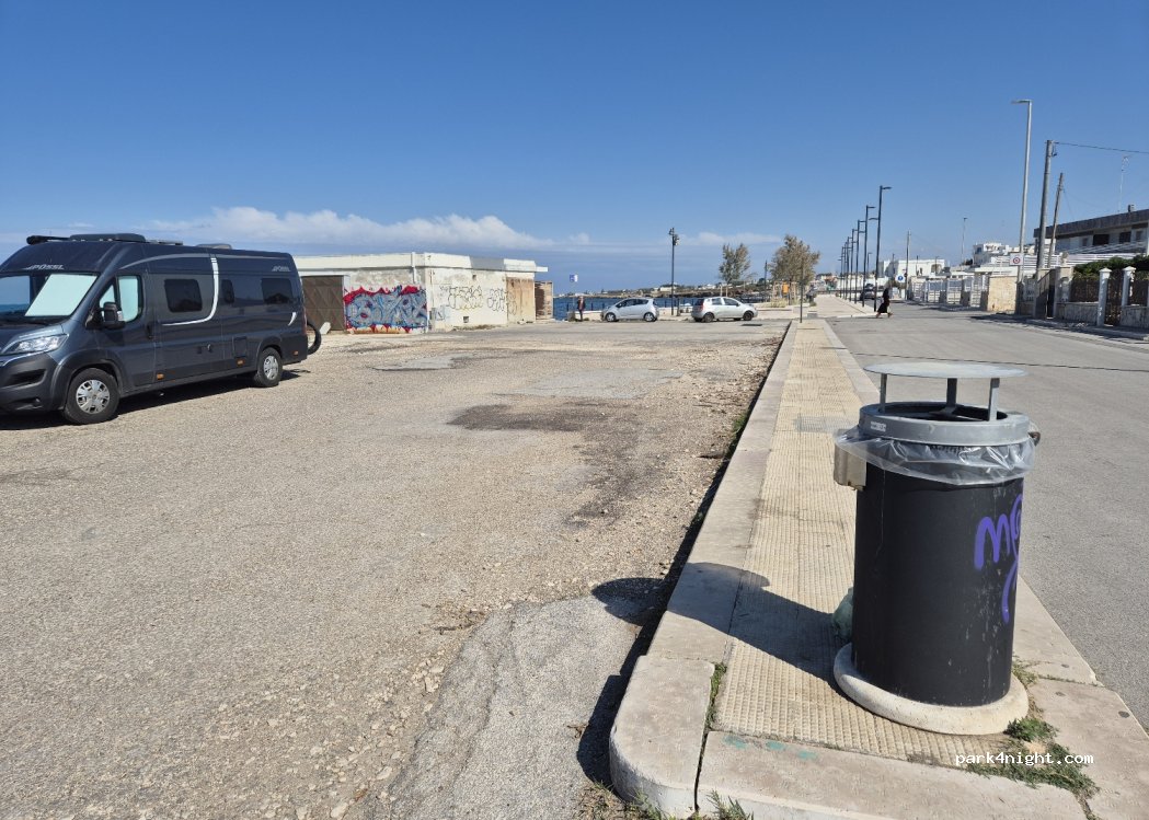 (70126) Bari - 9d Via Trulli — foto 4