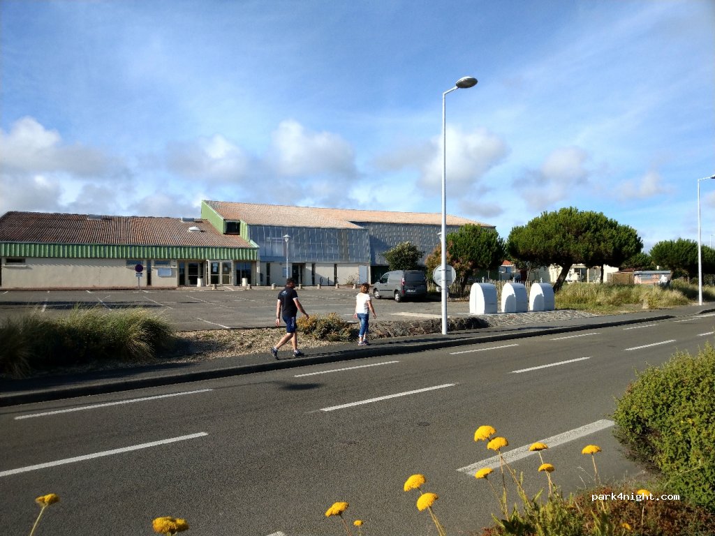 (85470) Brem-sur-Mer - 16 Rue de l'Ecours — foto