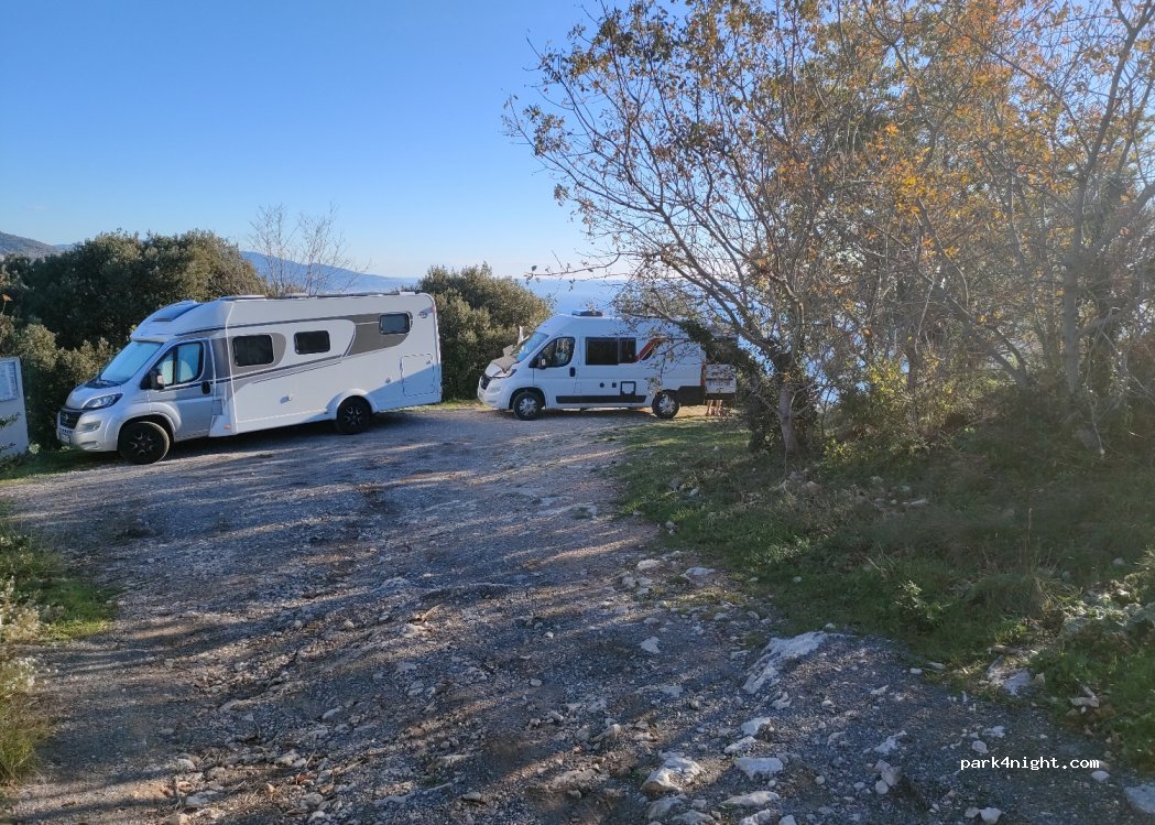 (06320) La Turbie - 2B Avenue de la Pinède — foto 2