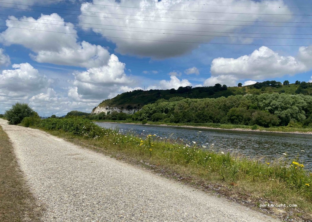 (76430) La Cerlangue - Unnamed Road — foto