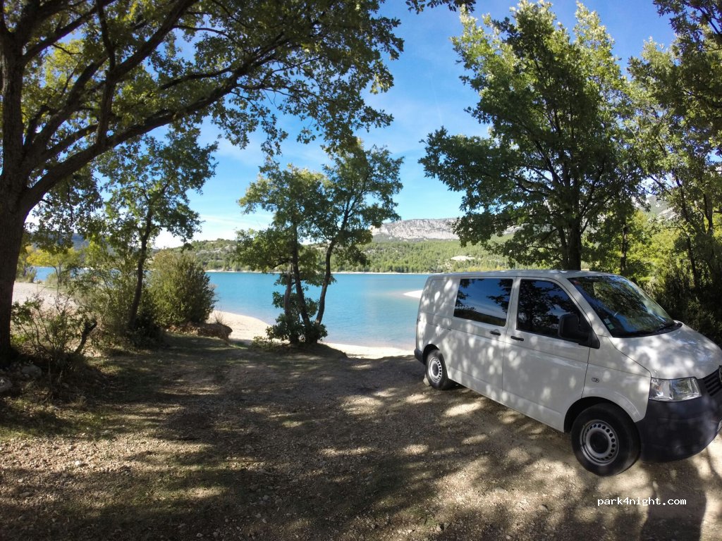 (83630) Aiguines - Plage de Chabassol — foto 2
