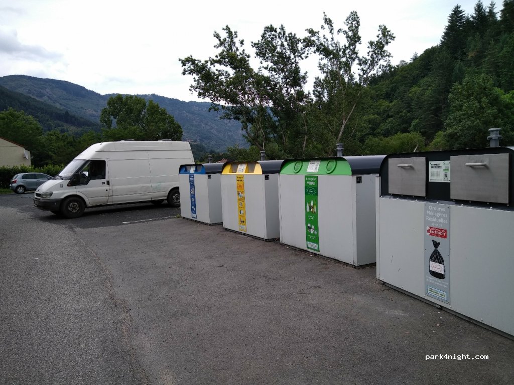 (07310) Saint-Martin-de-Valamas - La Gare — foto