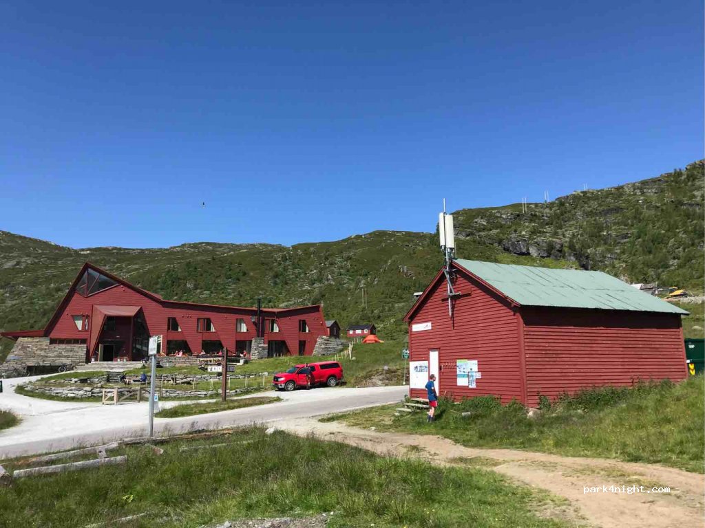 (6877)  - 360 Riksvei 55 — foto