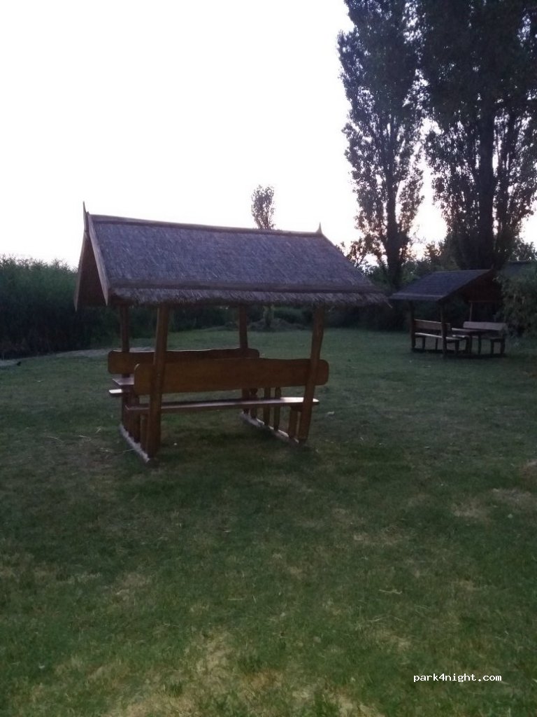 (2300) Ráckeve - 136 Somlyó utca — foto 2