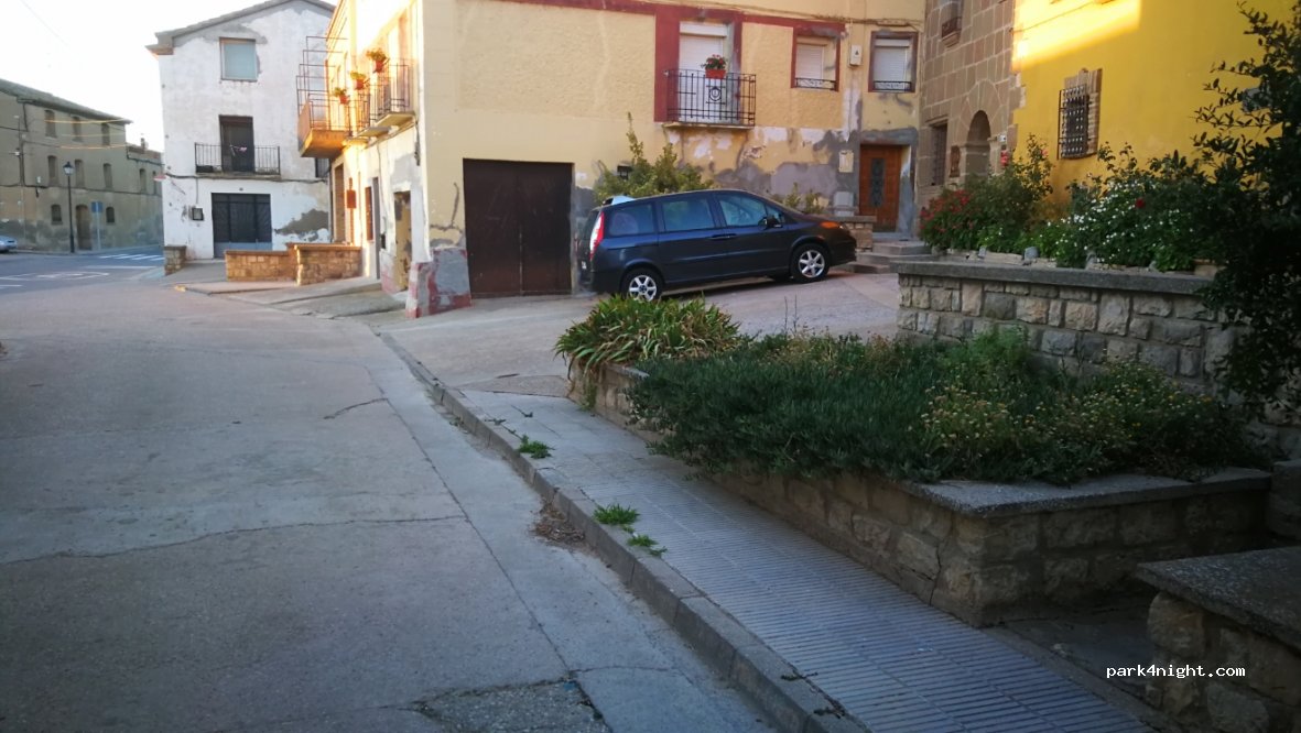 (22100) Sangarrén - 16 Calle Alvarado — foto 3