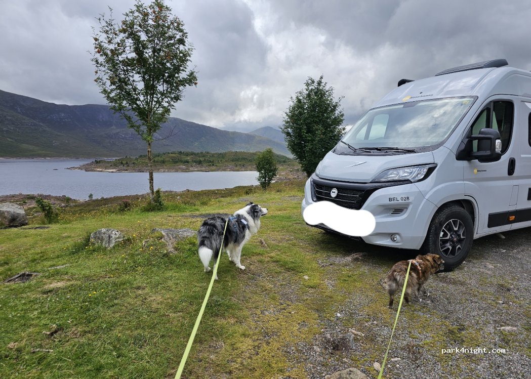 (IV63 7YW) Inverness - A87 — foto 2