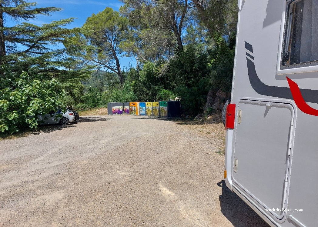 (83570) Cotignac - 1096 Chemin de Salernes — foto 4