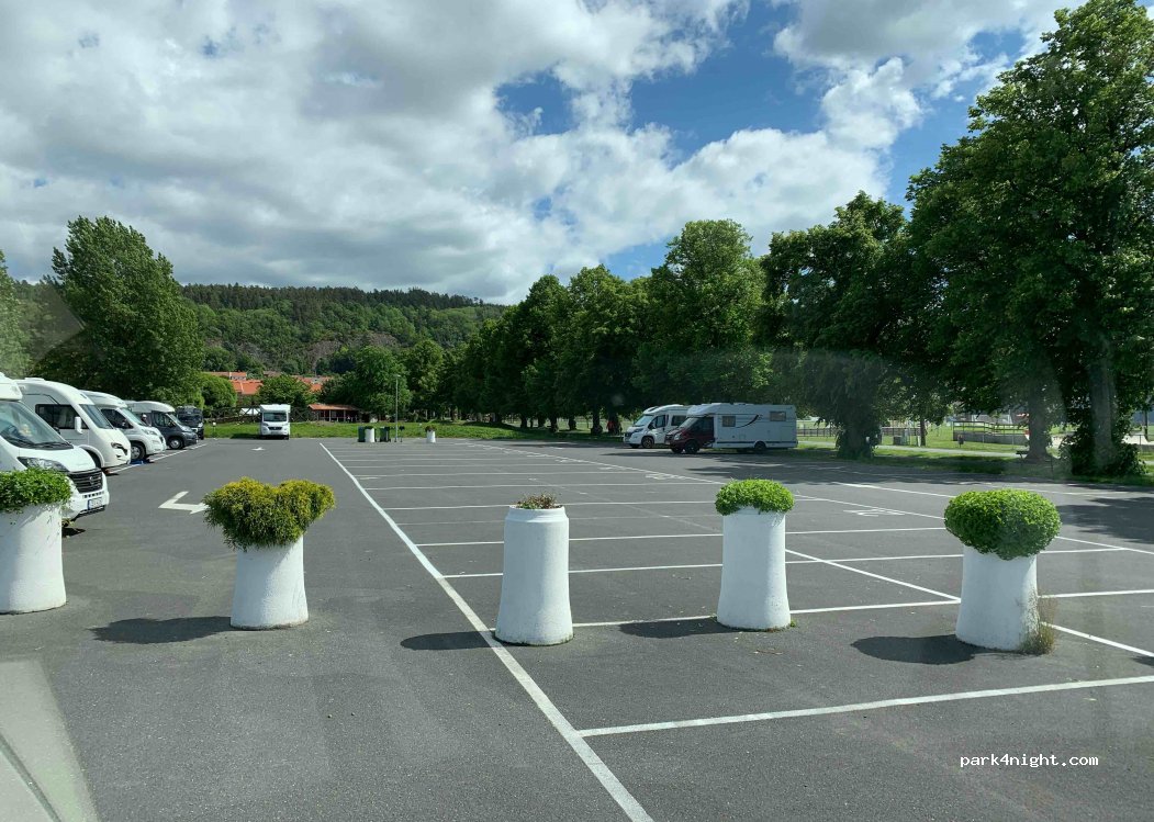 (563 31) Gränna - 26 Hamnvägen — foto 2