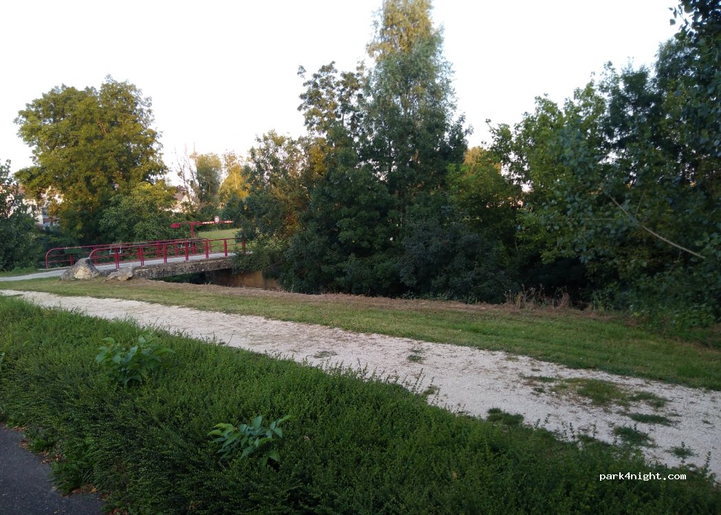 (18340) Saint-Just - 20 Rue de l'Auron — foto 3