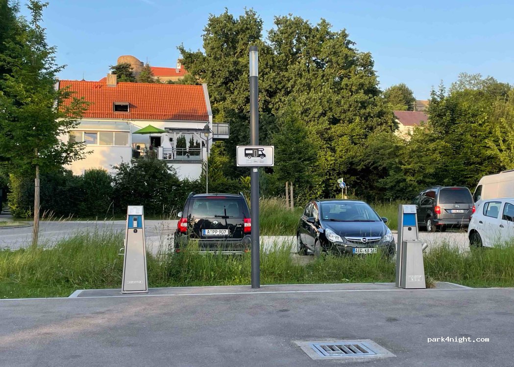 Wohnmobilstellplatz An der Gerberwiese in Friedberg — foto 4