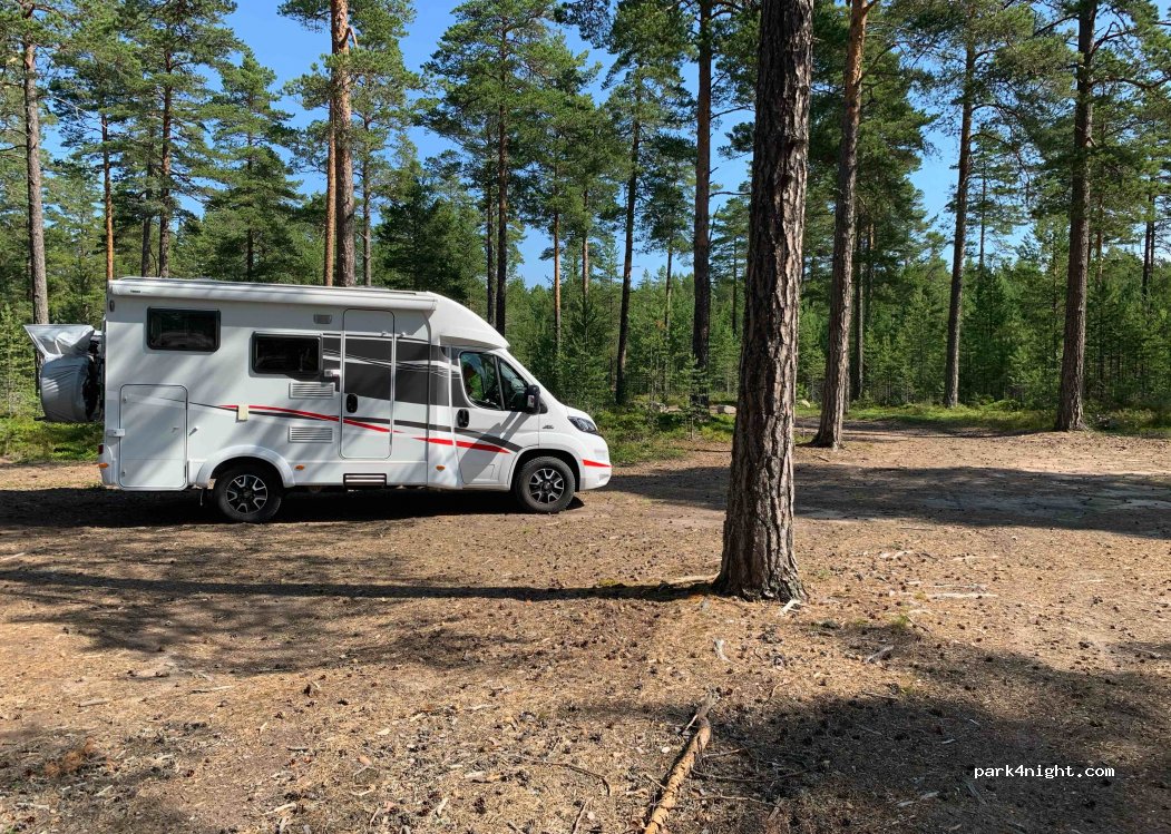 (824 50) Hudiksvall - 1 Malhedvägen — foto 2