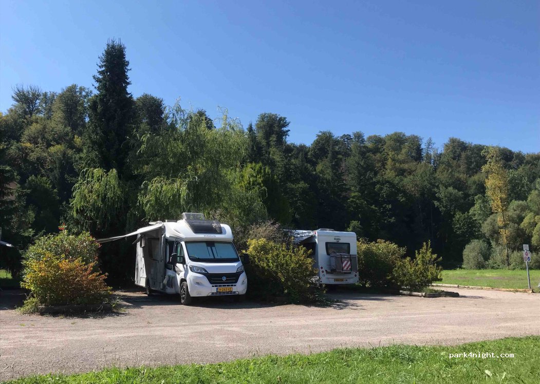 Aire de camping-car Val-et-Châtillon — foto 4
