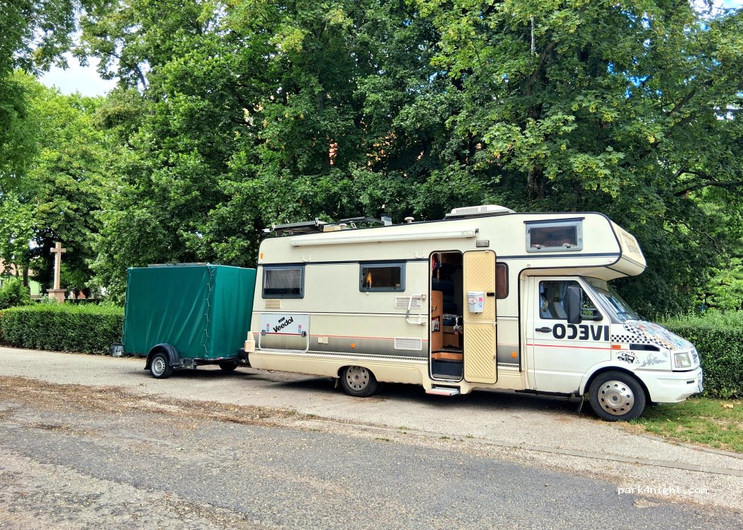 (9317) Szany - 68 Kossuth utca — foto