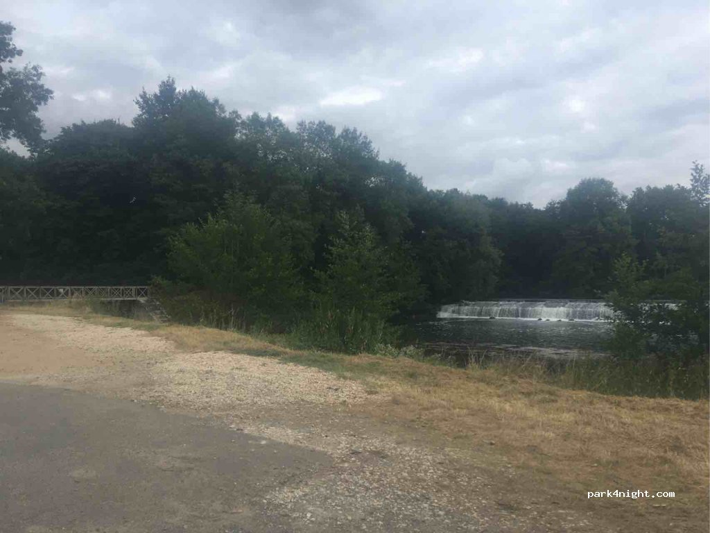 (24700) Montpon-Ménestérol - 5 Rue du Commandant Cousteau — foto 2