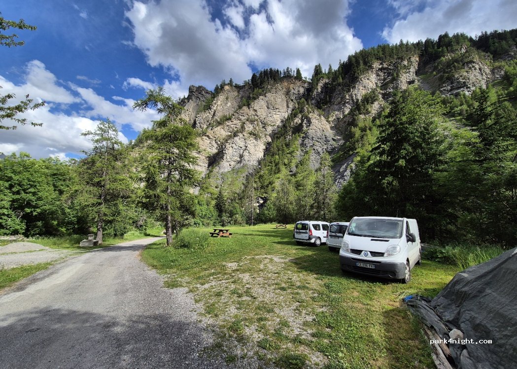 (06660) Saint-Dalmas-le-Selvage - 9 M63 — foto 3