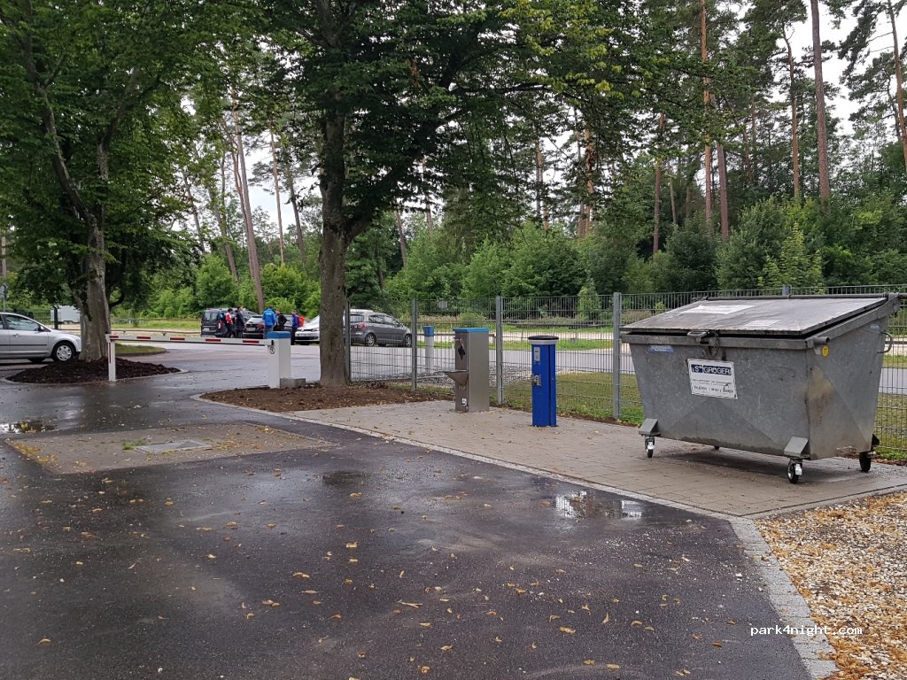 Stellplatz am Waldbad — foto