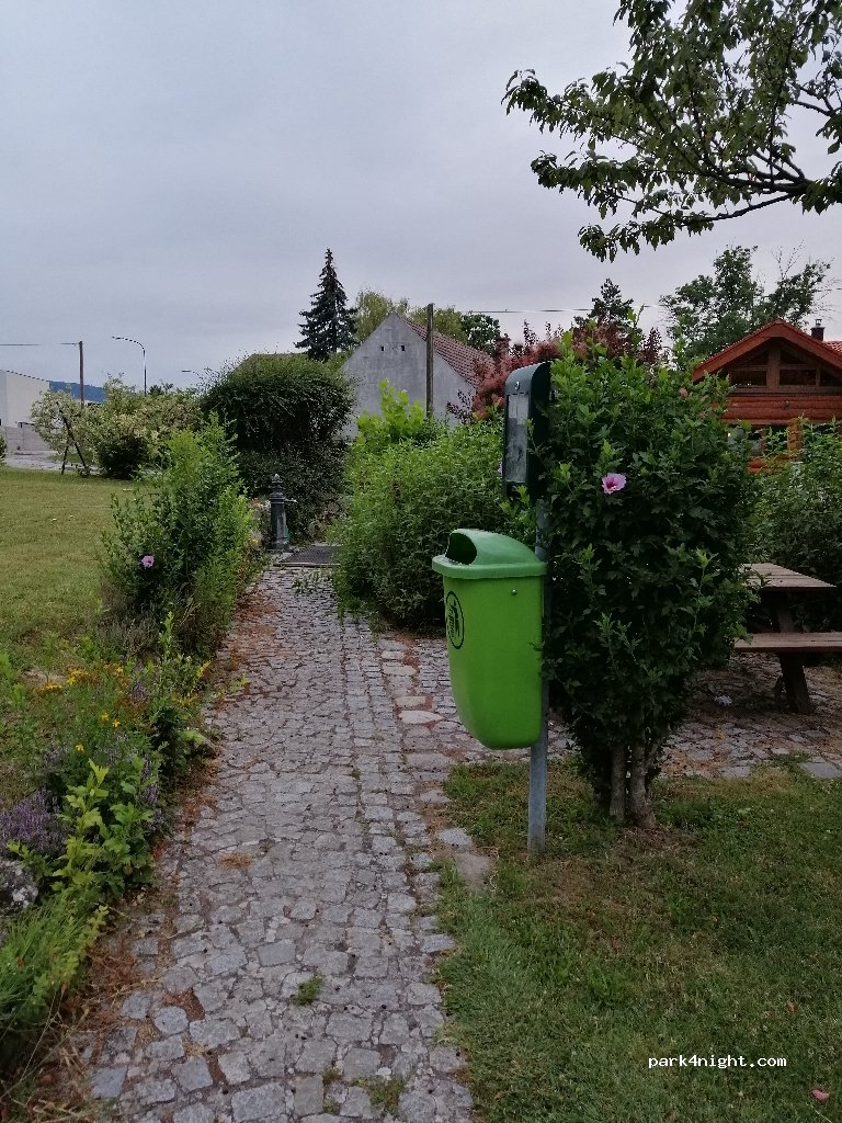 (2412) Wolfsthal - 8a B9 — foto