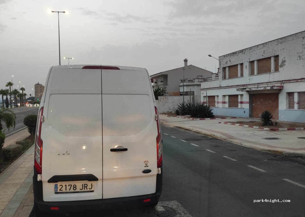 (11300) La Línea de la Concepción - 120 Avenida de España — foto