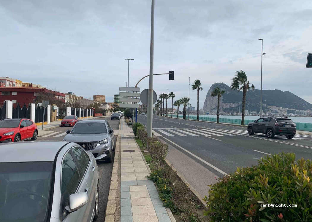 (11300) La Línea de la Concepción - 120 Avenida de España — foto 3