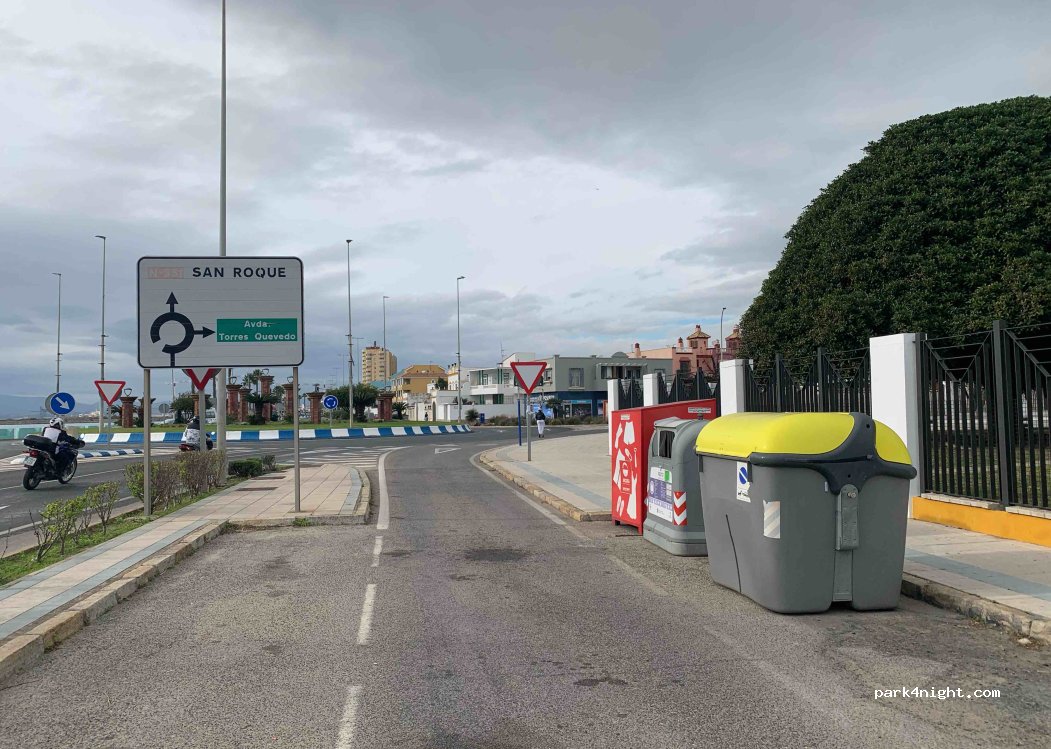 (11300) La Línea de la Concepción - 120 Avenida de España — foto 4