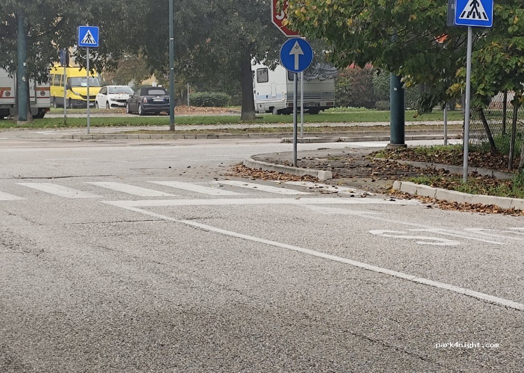 (30175) Venezia - 39 Via della Rinascita — foto