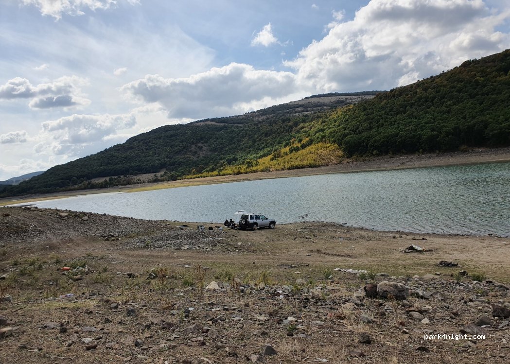 (6830) Gurgulitsa - Unnamed Road — foto