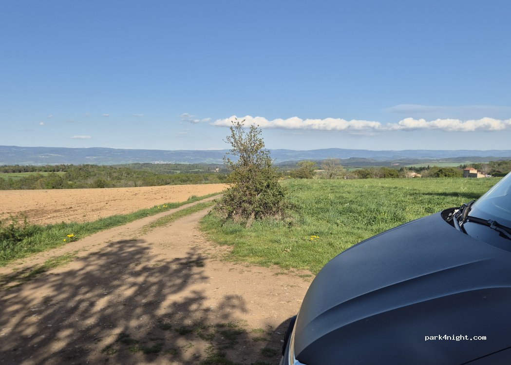 (43100) Saint-Beauzire - Unnamed Road — foto 5