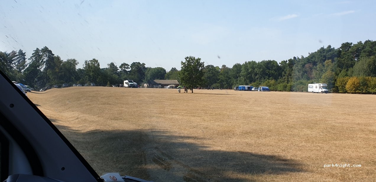 Campsite and yurt hire - Mytchett — foto
