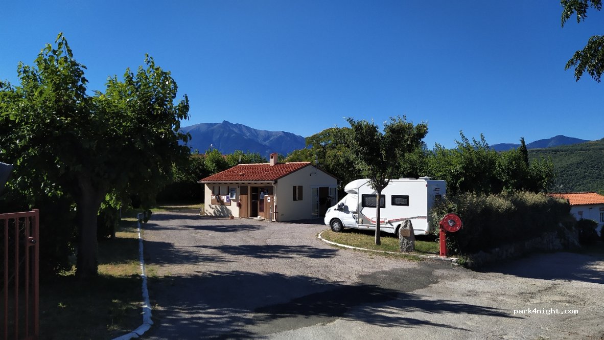 Camping le cabanil molitg-les-bains — foto 2