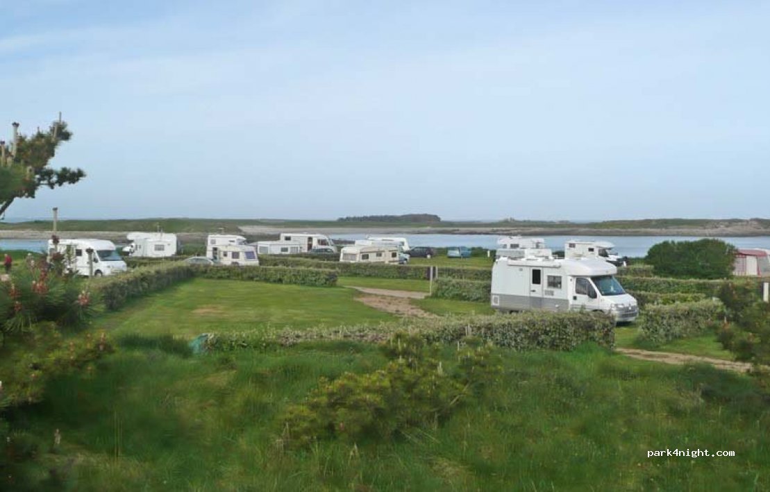 Camping municipal de l'Ile Grande — foto