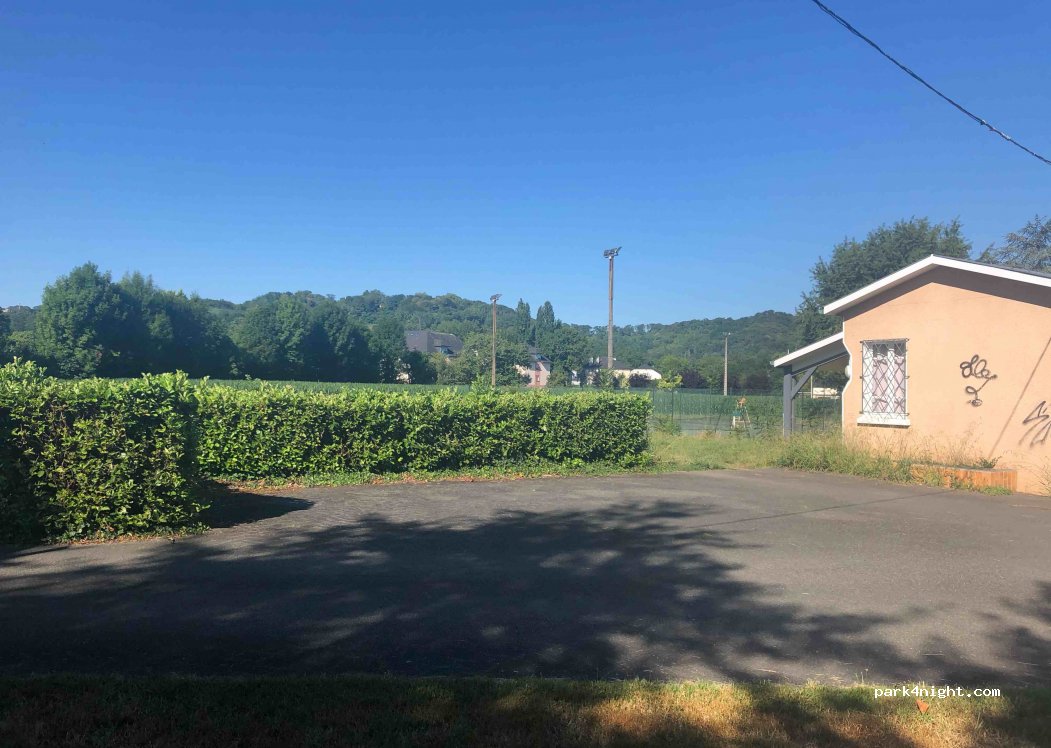 (64110) Laroin - 25 Rue Principale — foto 2