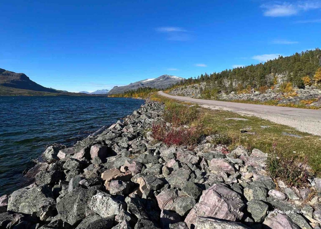 (982 99) Gällivare - Unnamed Road — foto 2