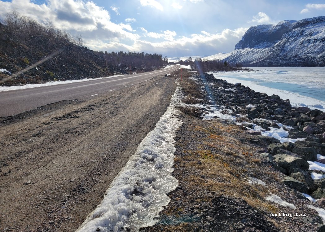 (982 99) Gällivare - Unnamed Road — foto 5