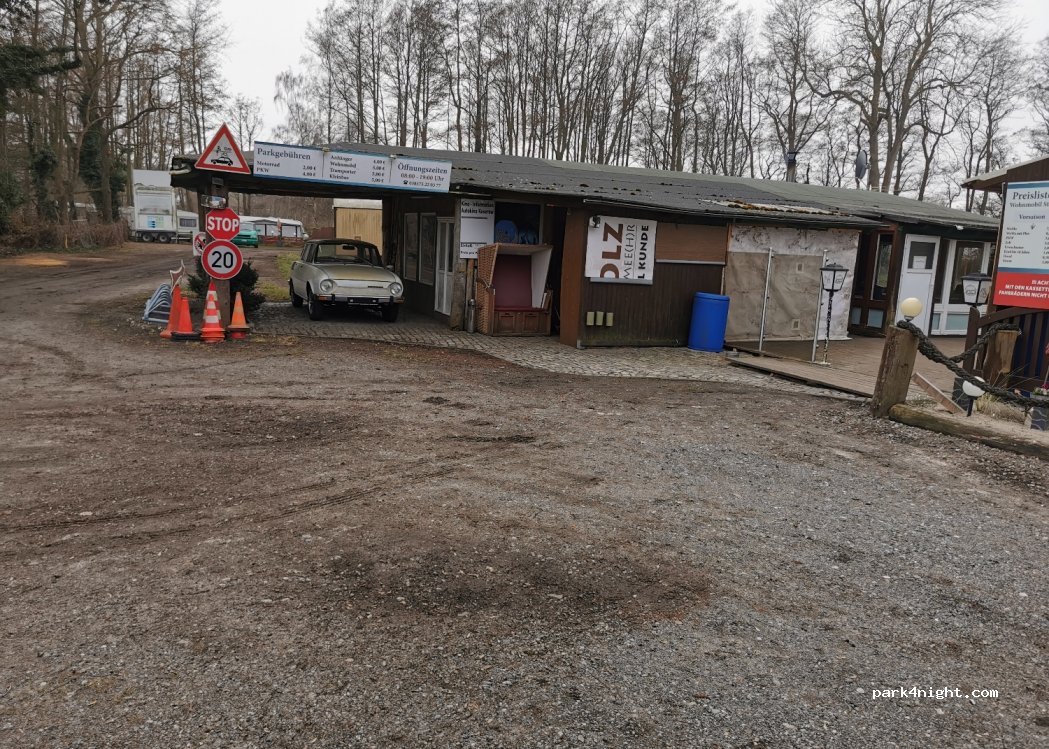 Stellplatz Wohnmobil Koserow — foto 2