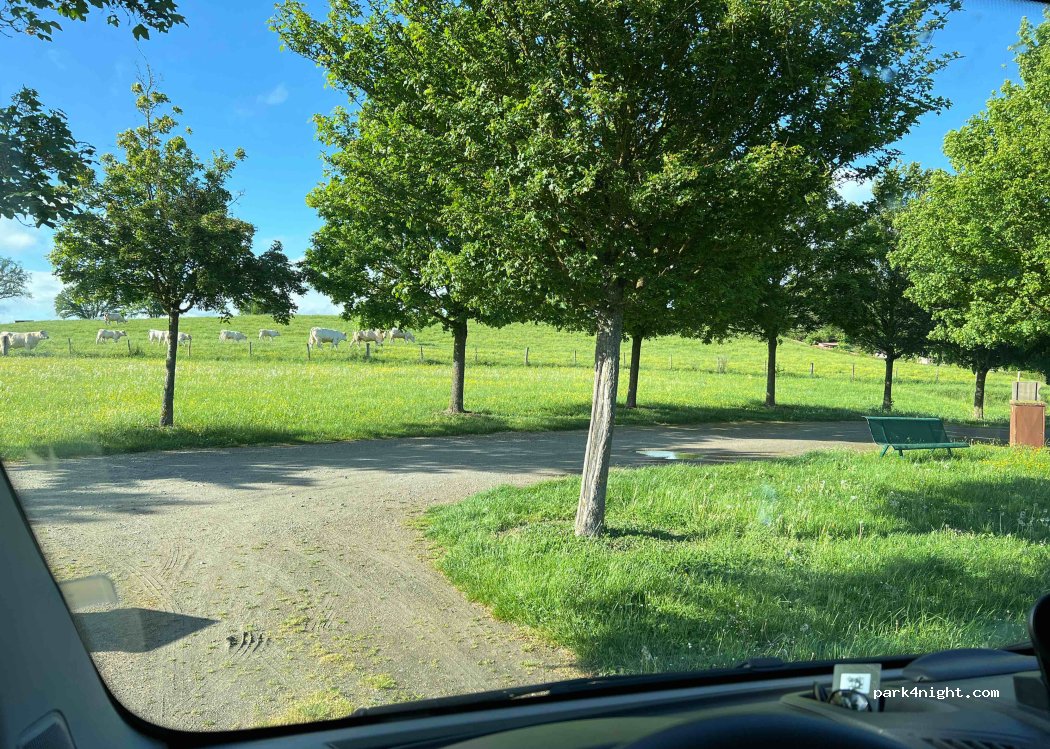 (03160) Bourbon-l'Archambault - 278 Rue Ancienne Route de Franchesse — foto 2