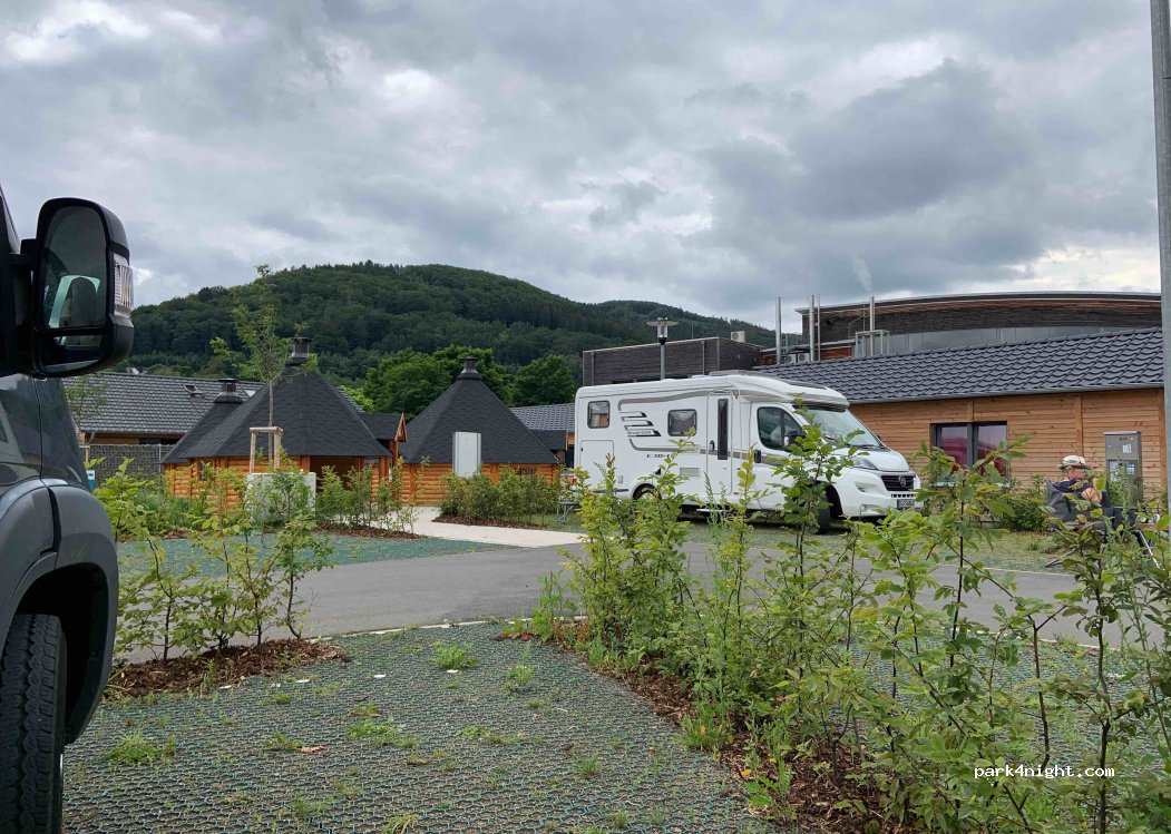 Wohnmobilstellplatz PREMIUM am AquaMagis — foto