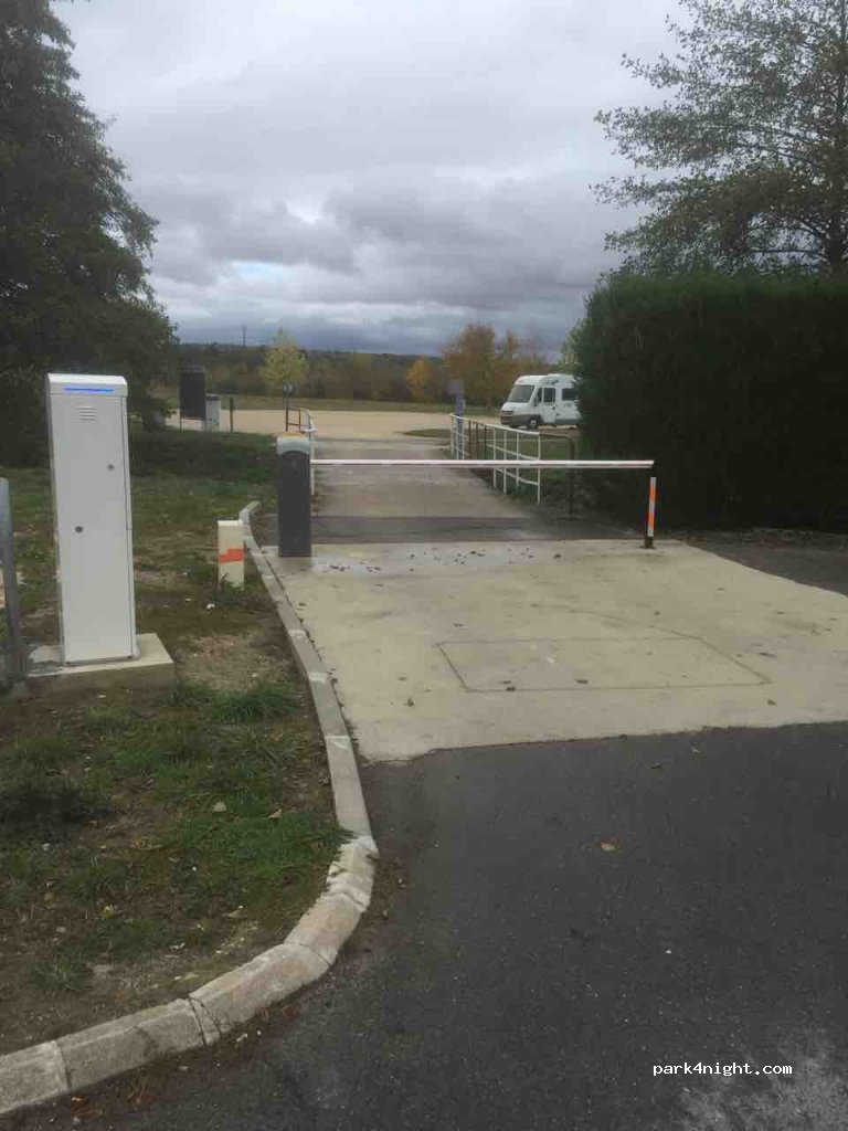 (41400) Angé - Place Mairie — foto