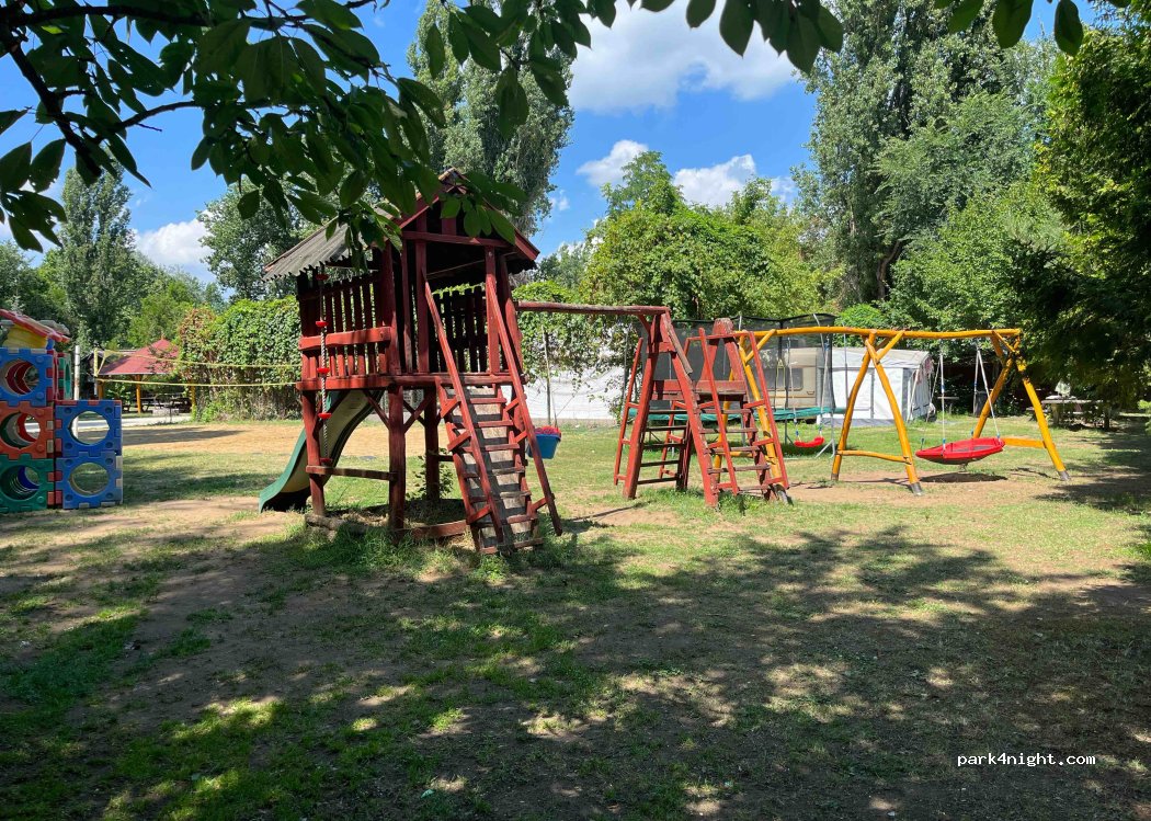 Horgász és Családi Kemping — foto 3