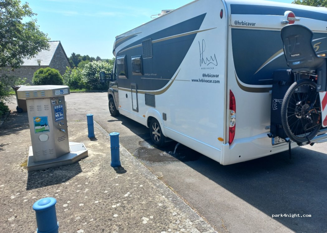 (35460) Tremblay - Route de Fougères — foto 3