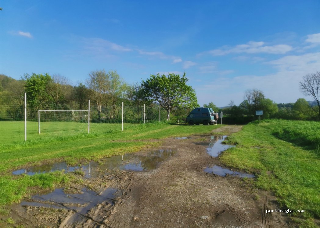 (74855) Haßmersheim - 8 Neckartalweg — foto 2