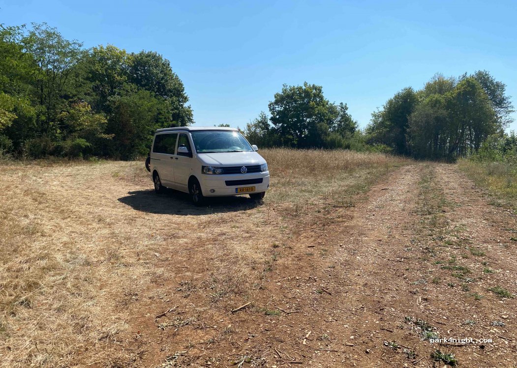 (70190) Villers-Bouton - Unnamed Road — foto 2